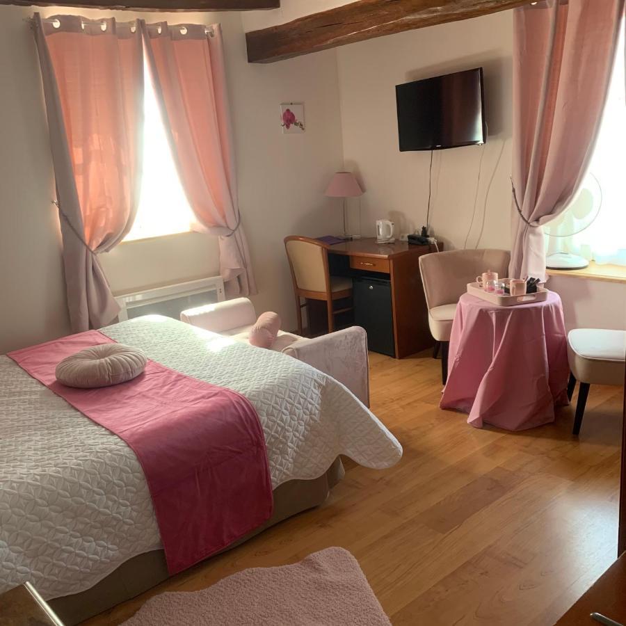 Auberge Du Cheval Blanc Beaumont-Pied-de-Boeuf  Kültér fotó