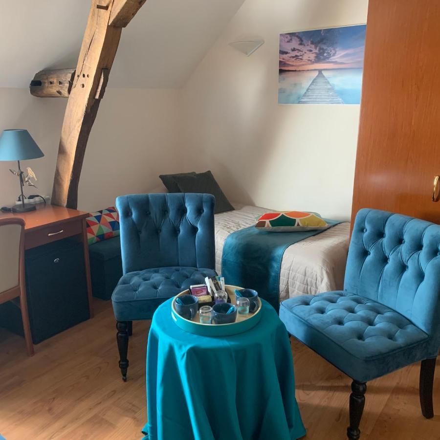 Auberge Du Cheval Blanc Beaumont-Pied-de-Boeuf  Kültér fotó