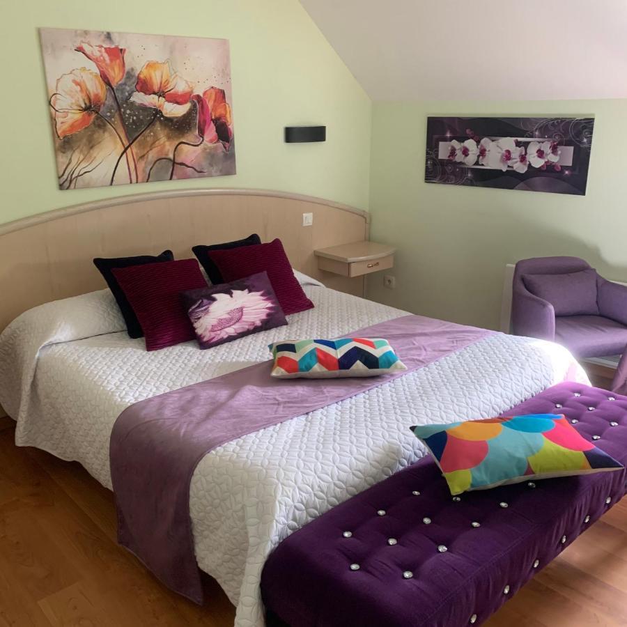 Auberge Du Cheval Blanc Beaumont-Pied-de-Boeuf  Kültér fotó