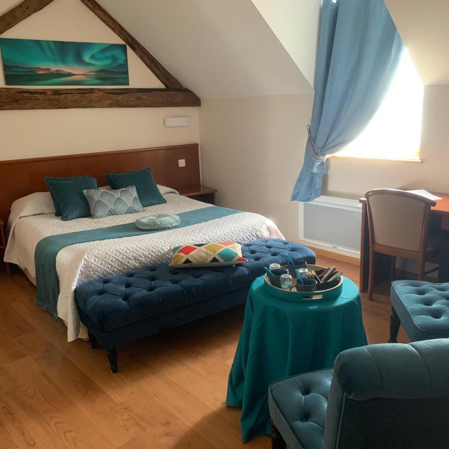 Auberge Du Cheval Blanc Beaumont-Pied-de-Boeuf  Kültér fotó