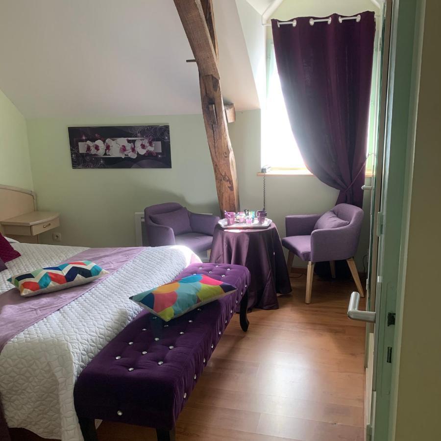 Auberge Du Cheval Blanc Beaumont-Pied-de-Boeuf  Kültér fotó